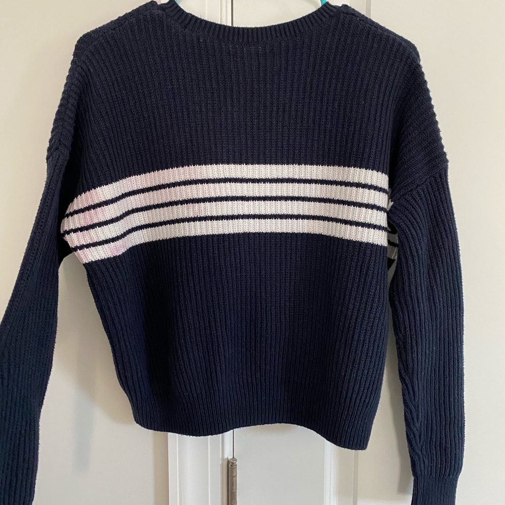 Sweater - Picture 4 of 5